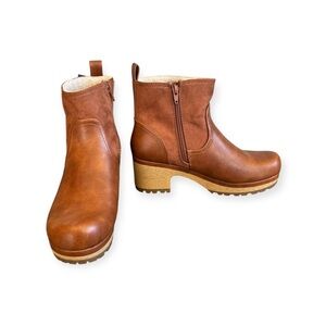 Universal Thread TARGET ankle boot booties brown shoes new Sz 9.5